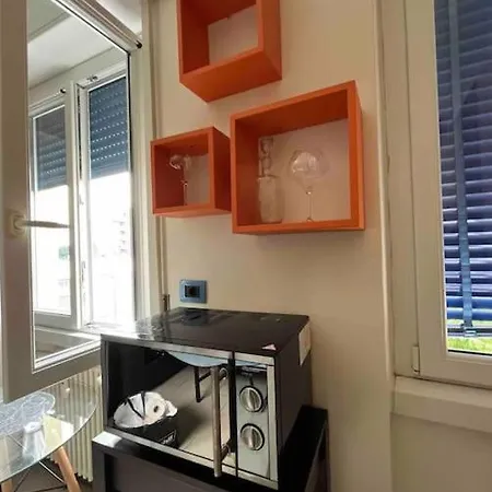 Crescenzago Apartment *