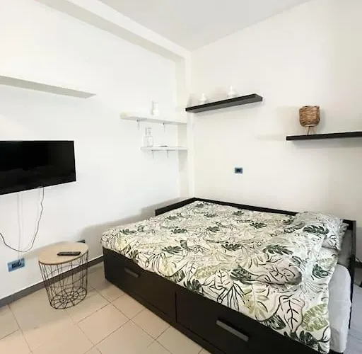 アパート Crescenzago